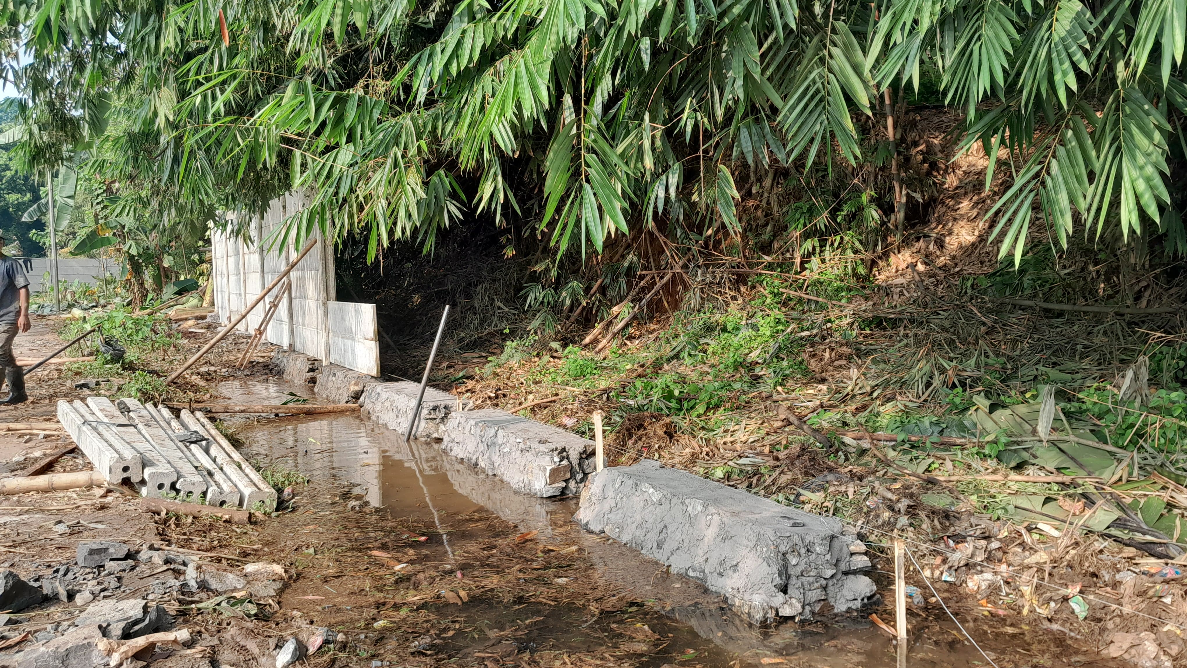 Precaz dan Era Baru Beton Indonesia